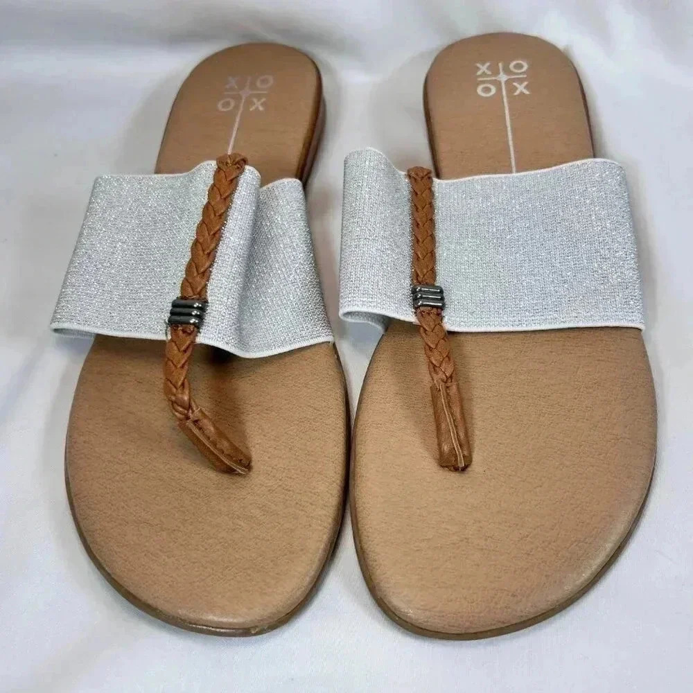 2/$30 XOXO Brecken Size 8M Sandal Thong Silver Comfort Cushion